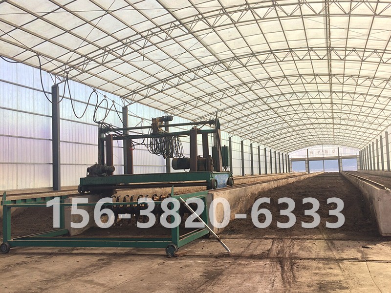 小型有機肥發(fā)酵生產(chǎn)現(xiàn)場